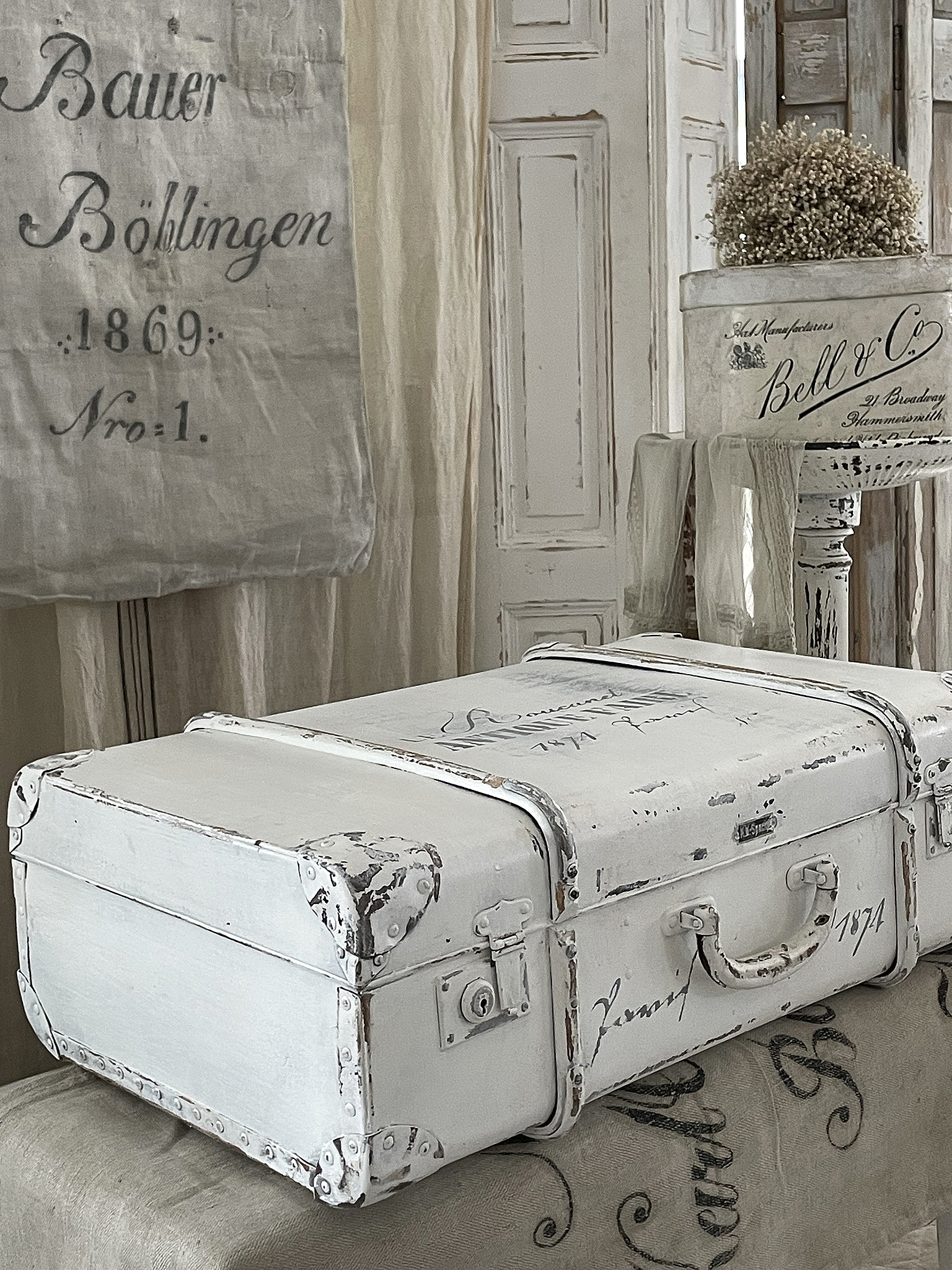 Nostalgischer Shabby-Überseekoffer Roucanet***