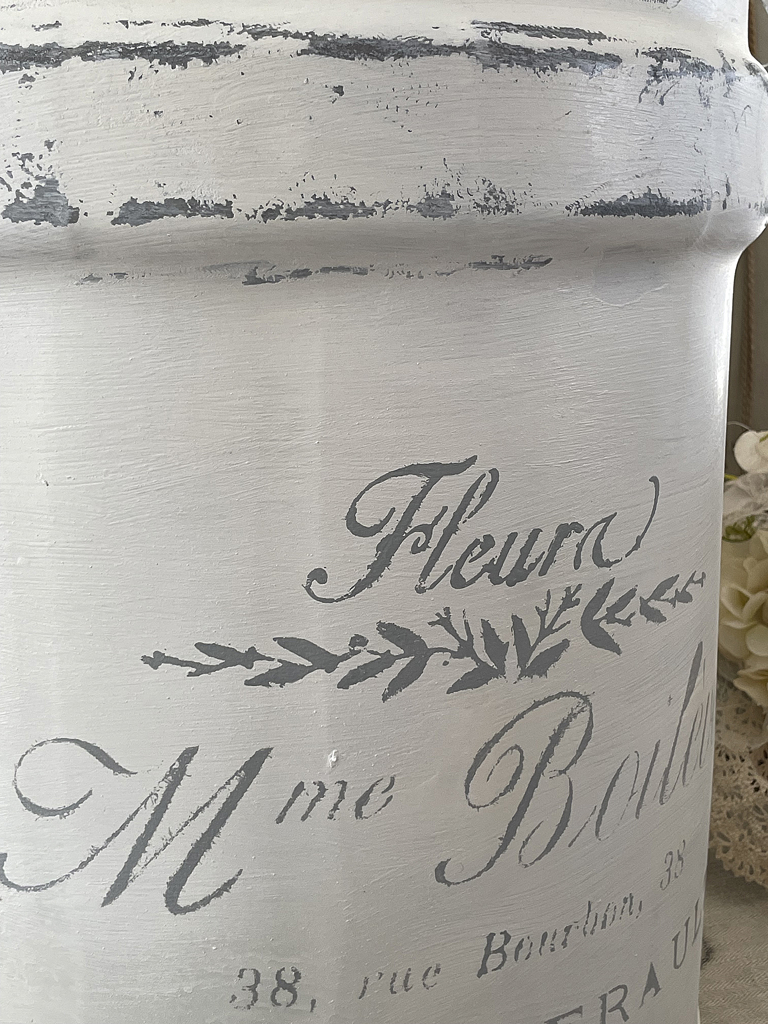 Tonne aus Aluminium Fleura***