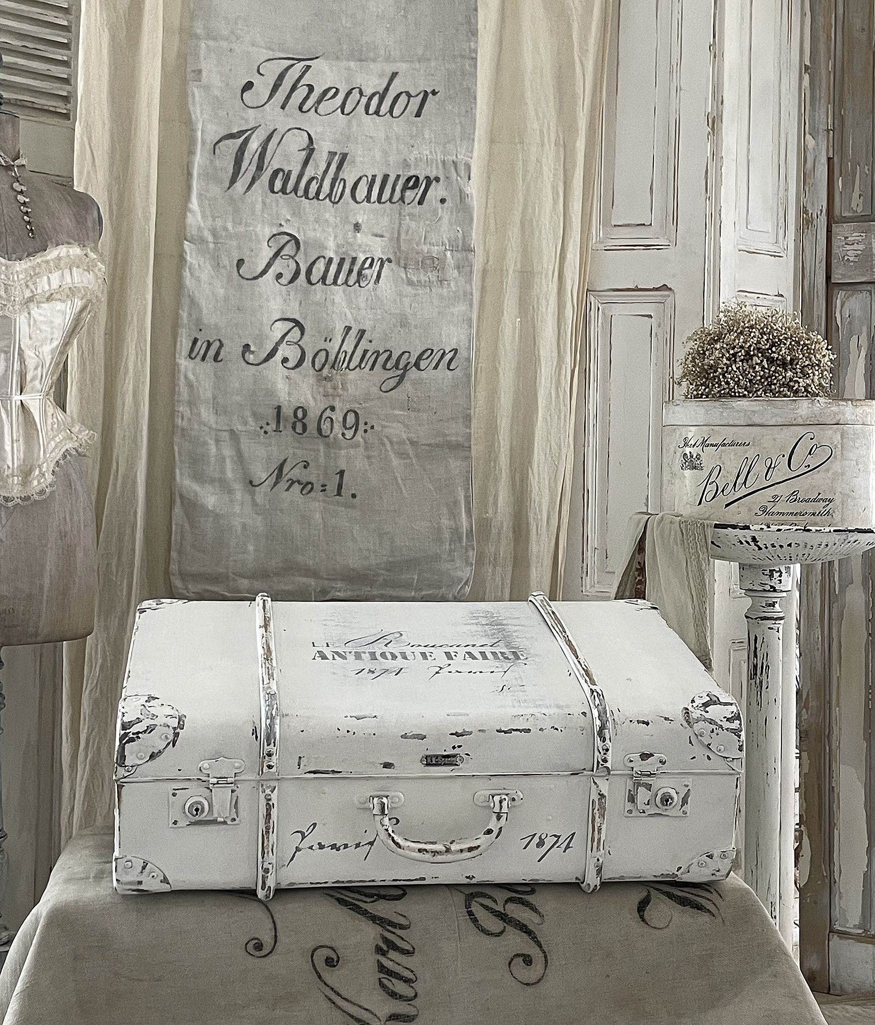 Nostalgischer Shabby-Überseekoffer Roucanet***