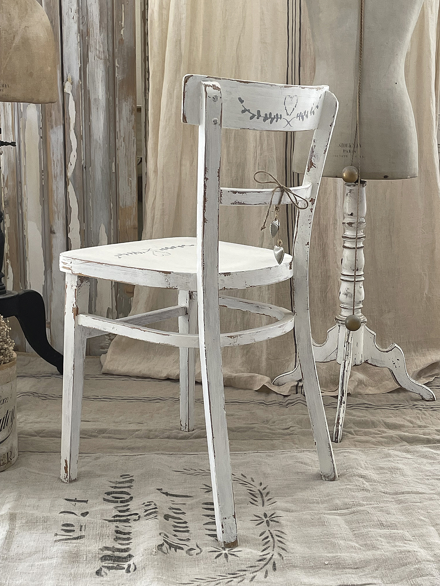 Zarter Shabby-Stuhl Love***