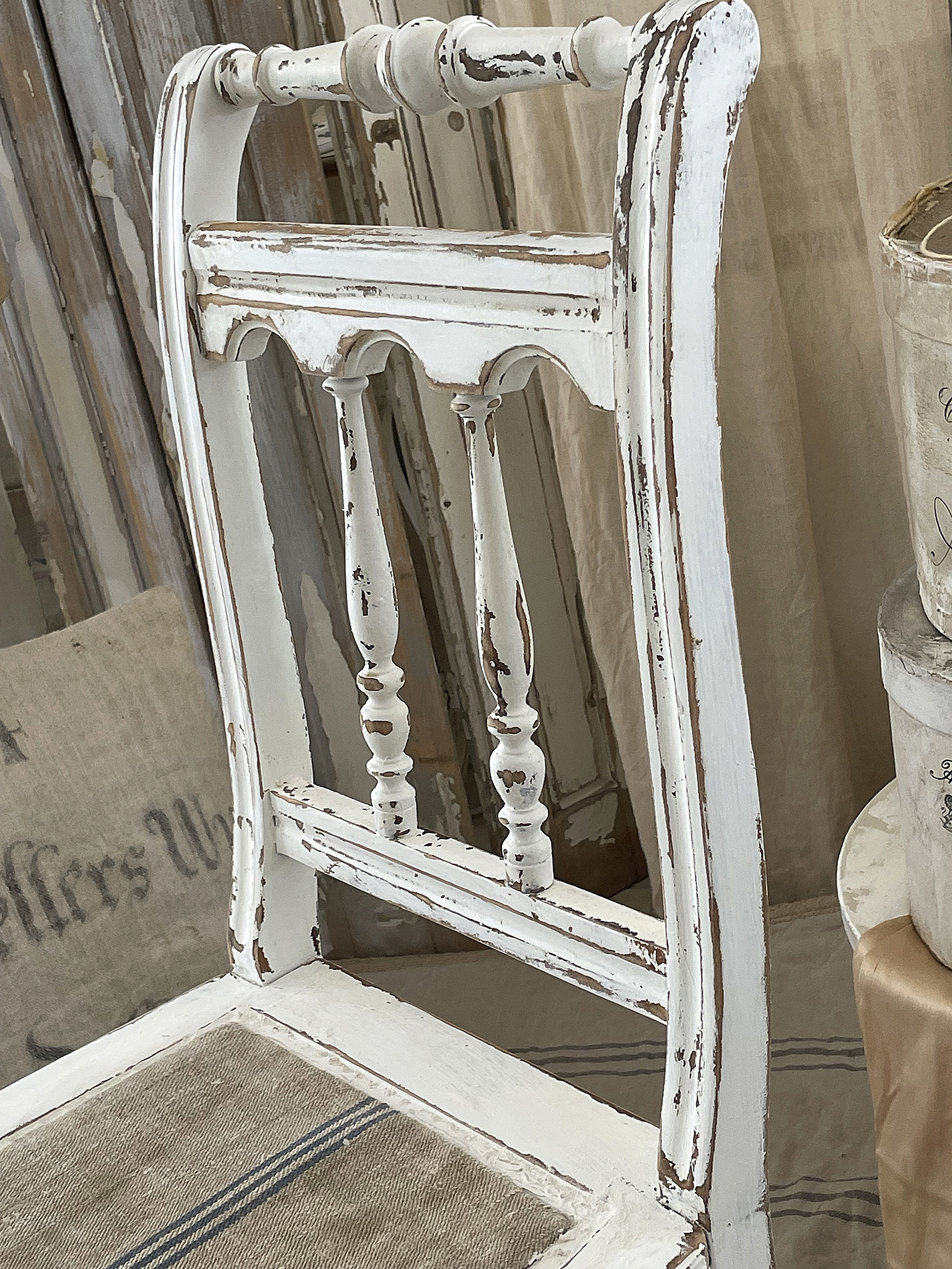 Antiker Stuhl Shabby-pur***